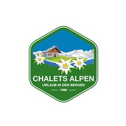 Chalets in den Alpen